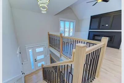 6515 W 82nd Street, Burbank, IL 60459 - Photo 5