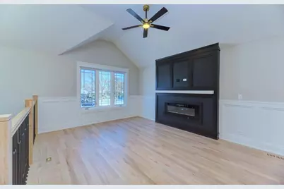 6515 W 82nd Street, Burbank, IL 60459 - Photo 7