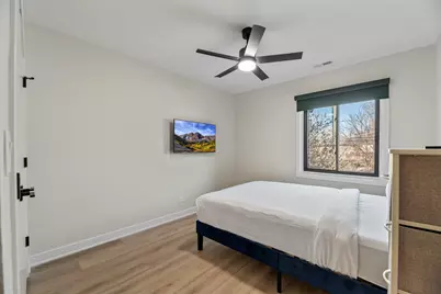 7109 N Western Avenue #2N, Chicago, IL 60645 - Photo 15