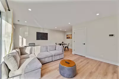 7109 N Western Avenue #2N, Chicago, IL 60645 - Photo 3