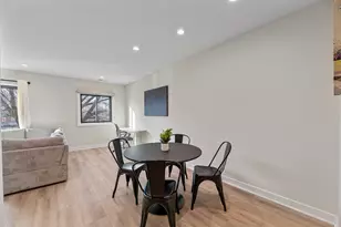 7109 N Western Ave, Chicago, IL 60645 - Photo 7