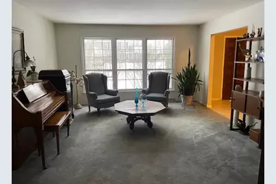 713 Dawes Street, Libertyville, IL 60048 - Photo 5