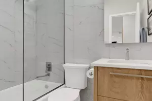 777 N Michigan Ave, Chicago, IL 60611 - Photo 15