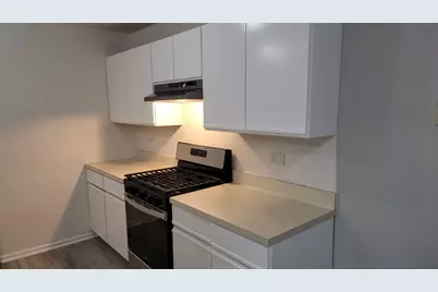 21W581 North Avenue #84, Lombard, IL 60148 - Photo 13