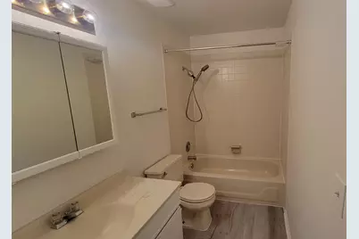 21W581 North Avenue #84, Lombard, IL 60148 - Photo 15