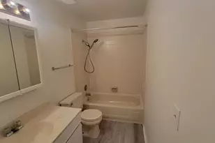 21W581 North Ave, Lombard, IL 60148 - Photo 15