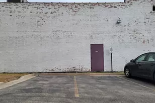 [Address not provided], Lyons, IL 60534 - Photo 25