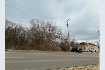 3703 Spring Grove Road, Johnsburg, IL 60051 - Photo 3