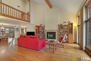 1221 Golf View Dr, Woodridge, IL 60517 - Photo 5