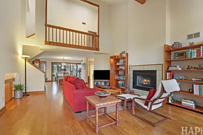 1221 Golf View Drive, Woodridge, IL 60517 - Photo 3