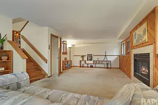 1221 Golf View Dr, Woodridge, IL 60517 - Photo 19