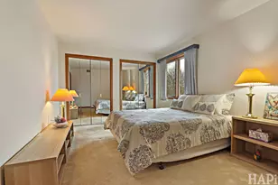 1221 Golf View Dr, Woodridge, IL 60517 - Photo 33