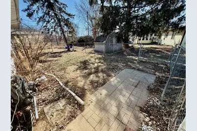 820 N Crestview Trail, Byron, IL 61010 - Photo 11