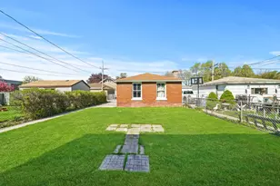 2442 Highland Ave, Berwyn, IL 60402 - Photo 3