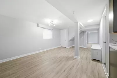 2442 Highland Avenue #B, Berwyn, IL 60402 - Photo 7