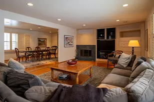 3810 Russett Ln, Northbrook, IL 60062 - Photo 25