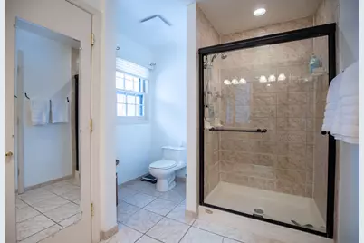 3810 Russett Lane, Northbrook, IL 60062 - Photo 9