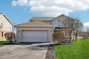 24395 Patriot Ln, Crete, IL 60417 - Photo 1