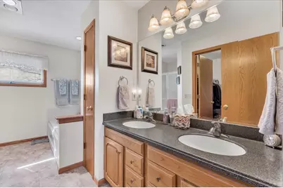 5406 20th Avenue Court, Moline, IL 61265 - Photo 35
