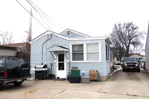 831 Douglas St, Morris, IL 60450 - Photo 13