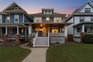 2537 N Bernard St, Chicago, IL 60647 - Photo 1