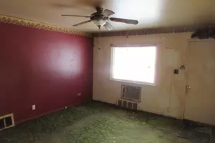 [Address not provided], Waukegan, IL 60087 - Photo 5