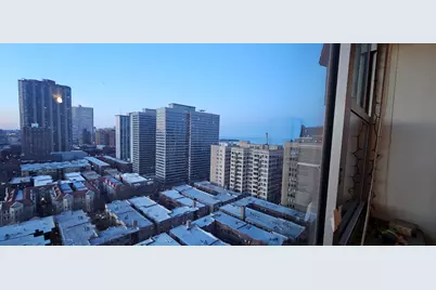 555 W Cornelia Avenue #2003, Chicago, IL 60657 - Photo 11