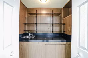 7501 E Prairie Rd, Skokie, IL 60076 - Photo 25