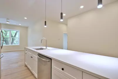 7518 Madison Street #E, Forest Park, IL 60130 - Photo 11