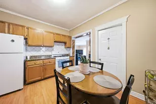 606 N 8th Ave, Maywood, IL 60153 - Photo 5