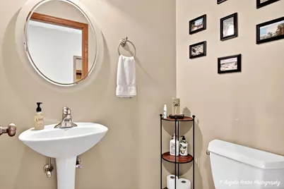 5012 W Lake Shore Drive, Wonder Lake, IL 60097 - Photo 29