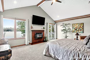 5012 W Lake Shore Dr, Wonder Lake, IL 60097 - Photo 31