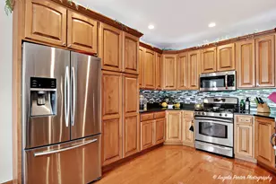 5012 W Lake Shore Dr, Wonder Lake, IL 60097 - Photo 15