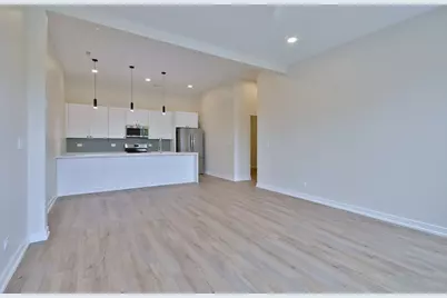 7518 Madison Street #C, Forest Park, IL 60130 - Photo 5