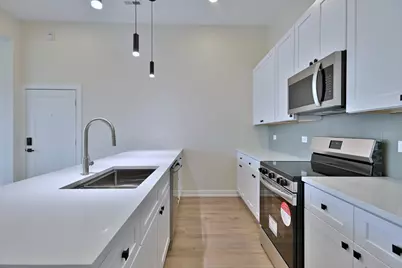 7518 Madison Street #C, Forest Park, IL 60130 - Photo 9