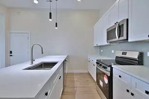 7518 Madison St, Forest Park, IL 60130 - Photo 9