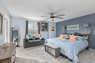 2060 Muirfield Cir, Elgin, IL 60123 - Photo 9