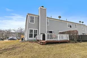 2060 Muirfield Cir, Elgin, IL 60123 - Photo 23