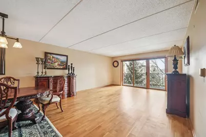 6461 W Warner Avenue #311, Chicago, IL 60634 - Photo 5