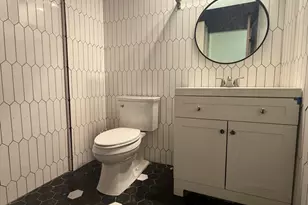 4527 N Sheridan Rd, Chicago, IL 60640 - Photo 5