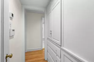 415 W Aldine Ave, Chicago, IL 60657 - Photo 15