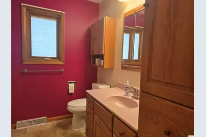 239 Rogers Road, Carthage, IL 62321 - Photo 11