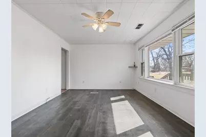 3229 66th Avenue, Moline, IL 61265 - Photo 9