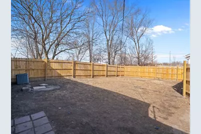 3229 66th Avenue, Moline, IL 61265 - Photo 5
