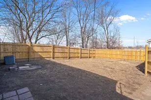 3229 66th Ave, Moline, IL 61265 - Photo 5