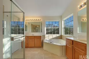 1385 Caribou Ln, Hoffman Estates, IL 60192 - Photo 19