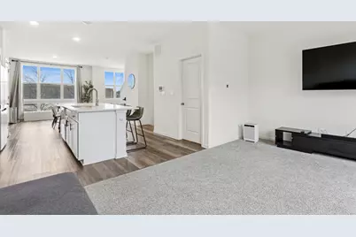 306 Summit Circle, Lombard, IL 60148 - Photo 13