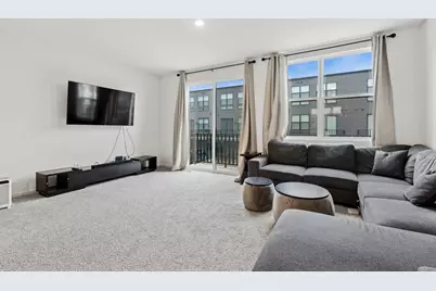 306 Summit Circle, Lombard, IL 60148 - Photo 9