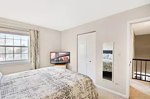 1281 Old Timber Ct, Hoffman Estates, IL 60192 - Photo 19