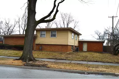 168 W Normandy Drive, Chicago Heights, IL 60411 - Photo 3